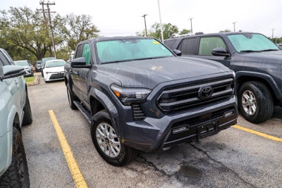 2025 Toyota Tacoma 4WD SR5