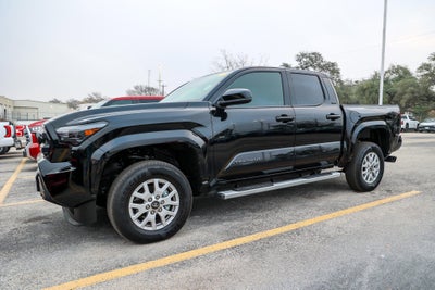 2025 Toyota TACOMA SR5 SR5