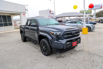 2025 Toyota TACOMA SR5 SR5