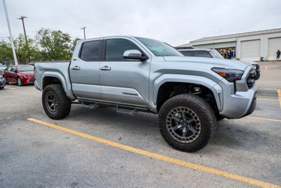 2025 Toyota TACOMA SR5 SR5