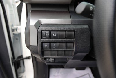 2025 Toyota TACOMA SR5 SR5