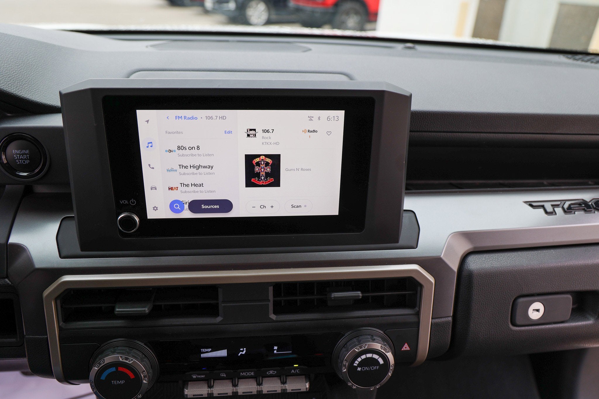 2025 Toyota TACOMA SR5 SR5