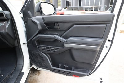 2025 Toyota TACOMA SR5 SR5