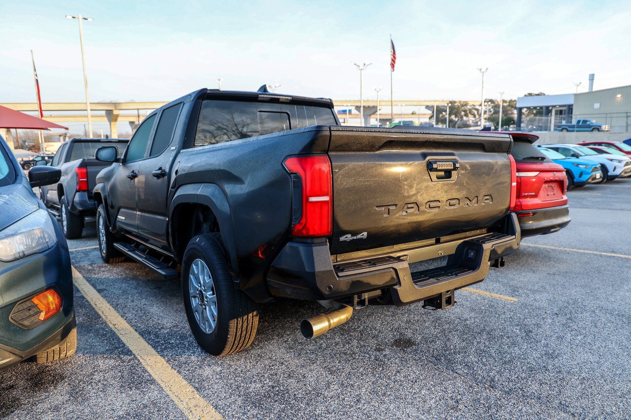 2025 Toyota TACOMA SR5 SR5