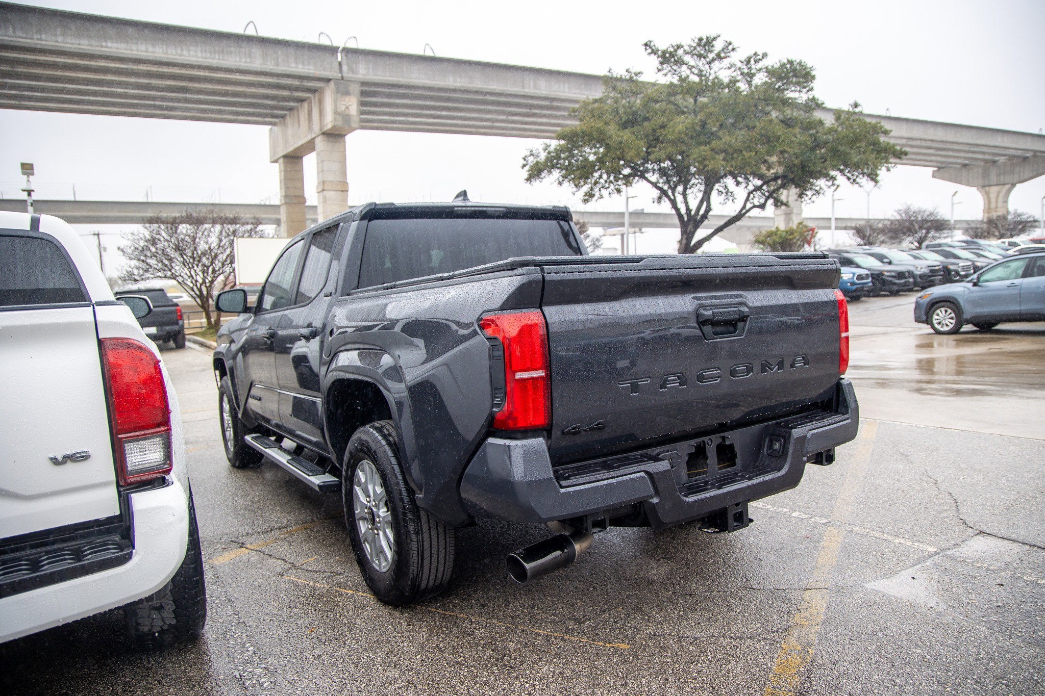 2025 Toyota TACOMA SR5 SR5