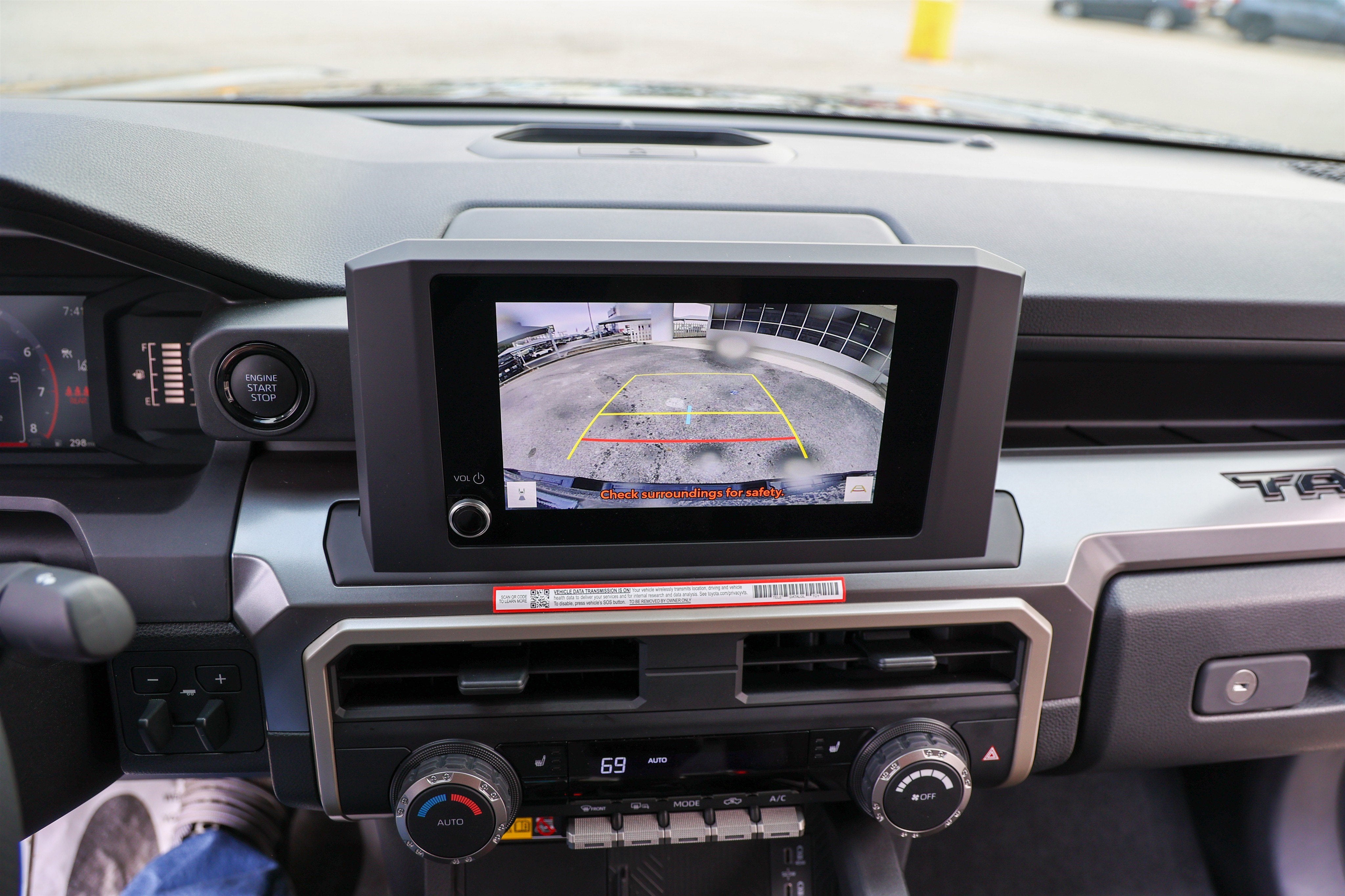 2025 Toyota TACOMA SR5 SR5