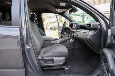 2025 Toyota TACOMA SR5 SR5