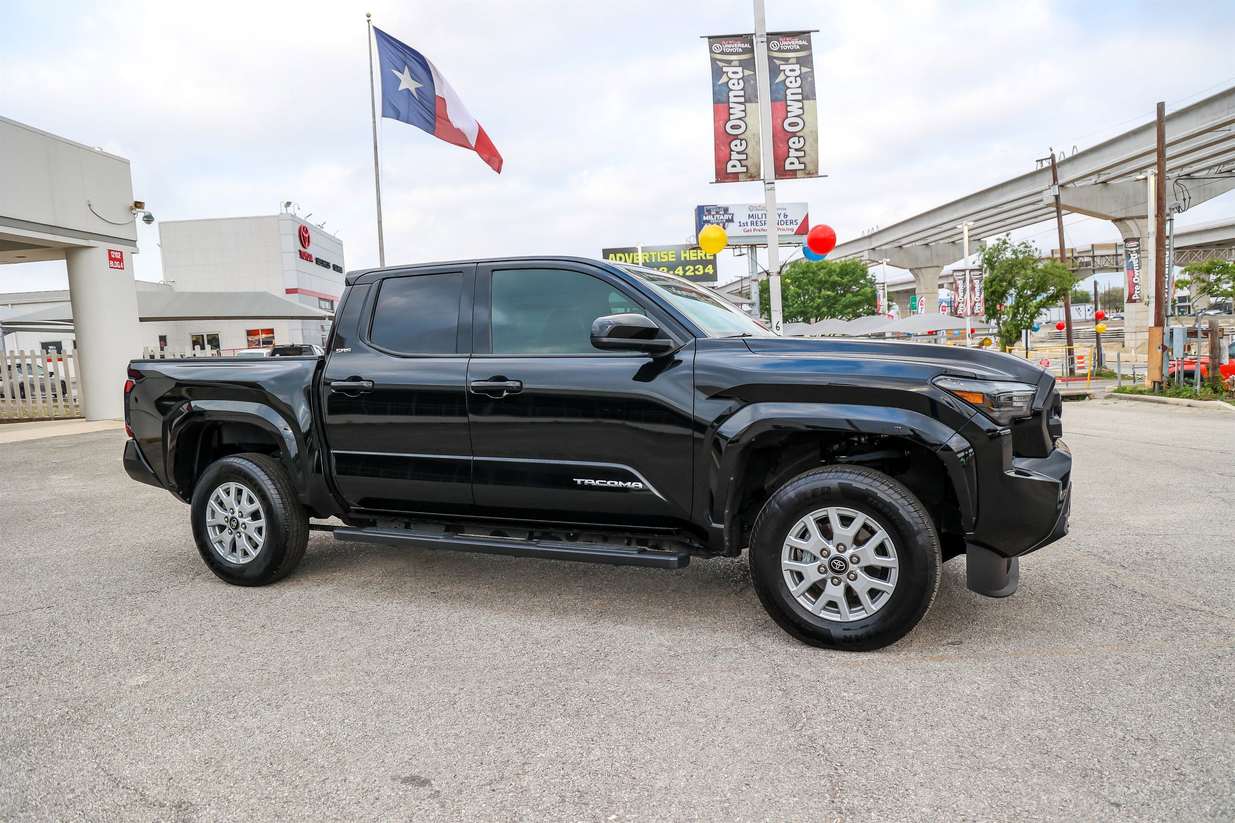 2025 Toyota TACOMA SR5 SR5