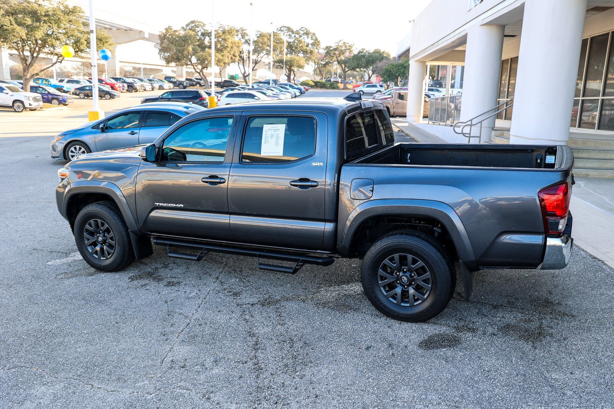 2023 Toyota TACOMA SR5 SR5