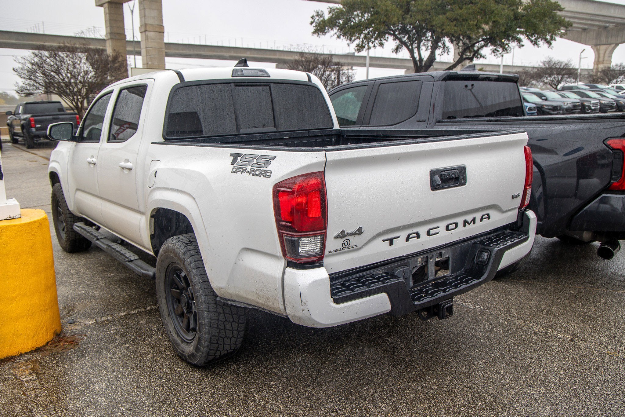 2023 Toyota TACOMA SR SR