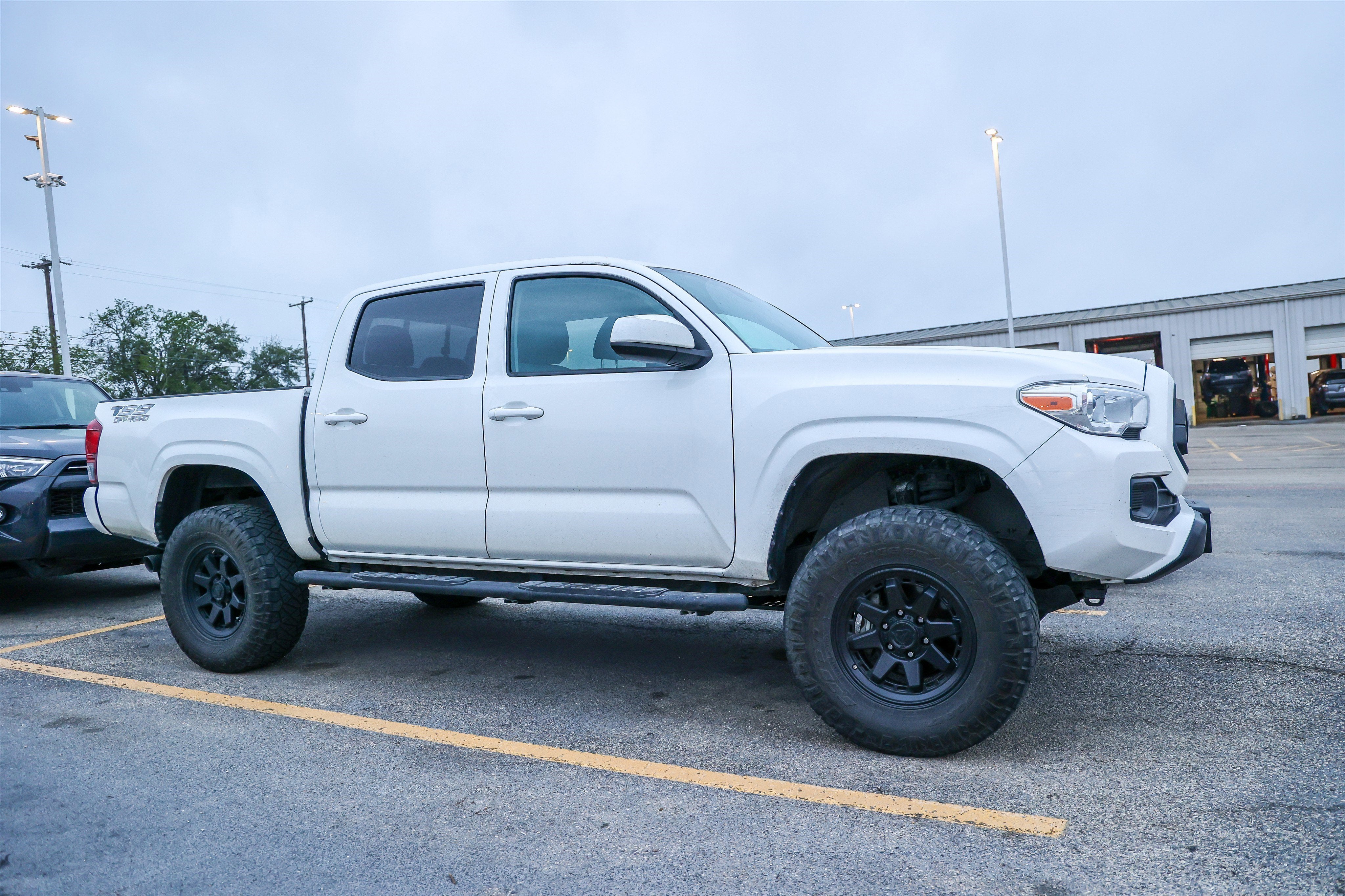 2023 Toyota TACOMA SR SR