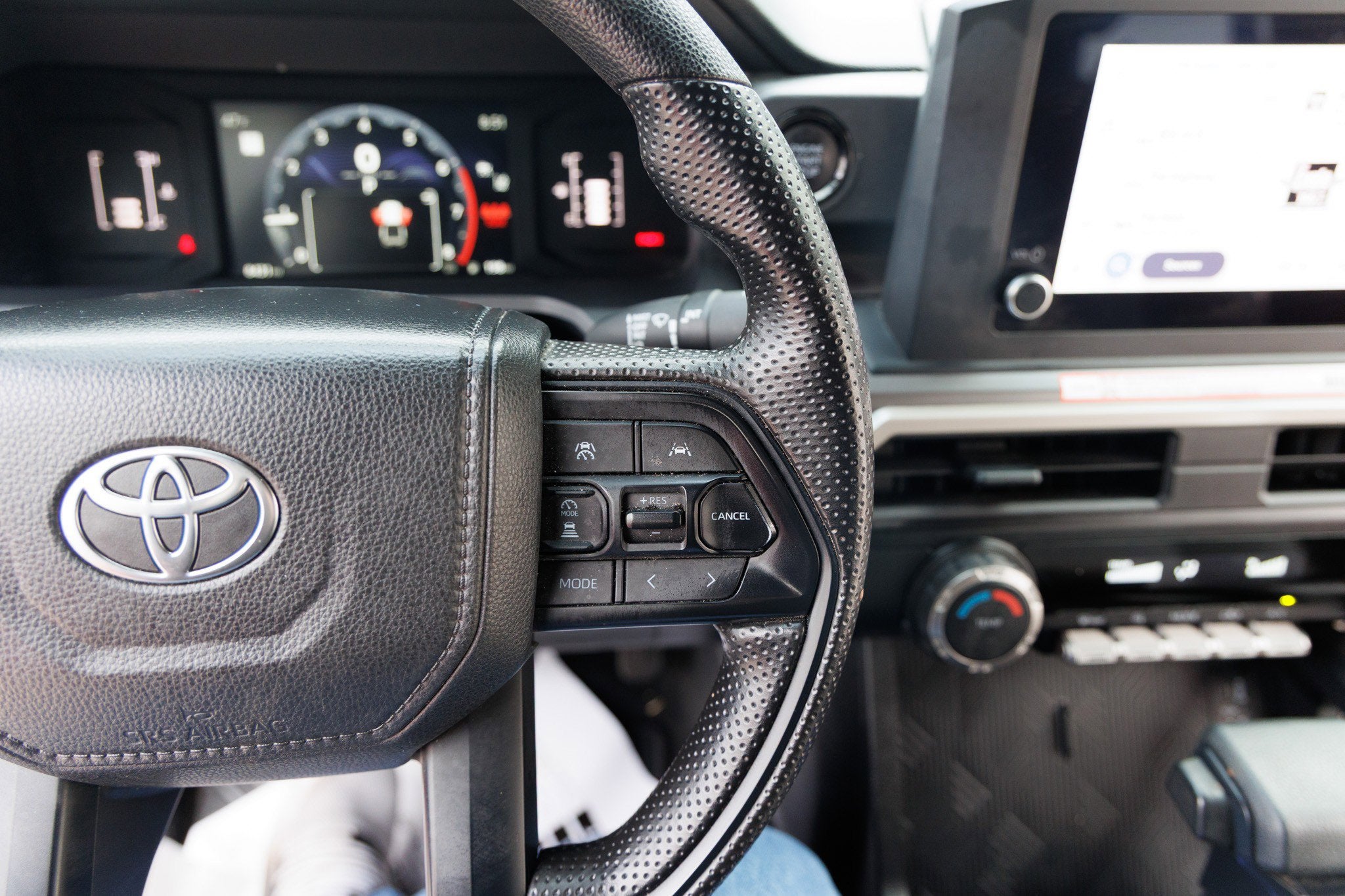 2024 Toyota TACOMA SR5 SR5