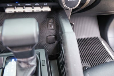 2024 Toyota TACOMA SR5 SR5