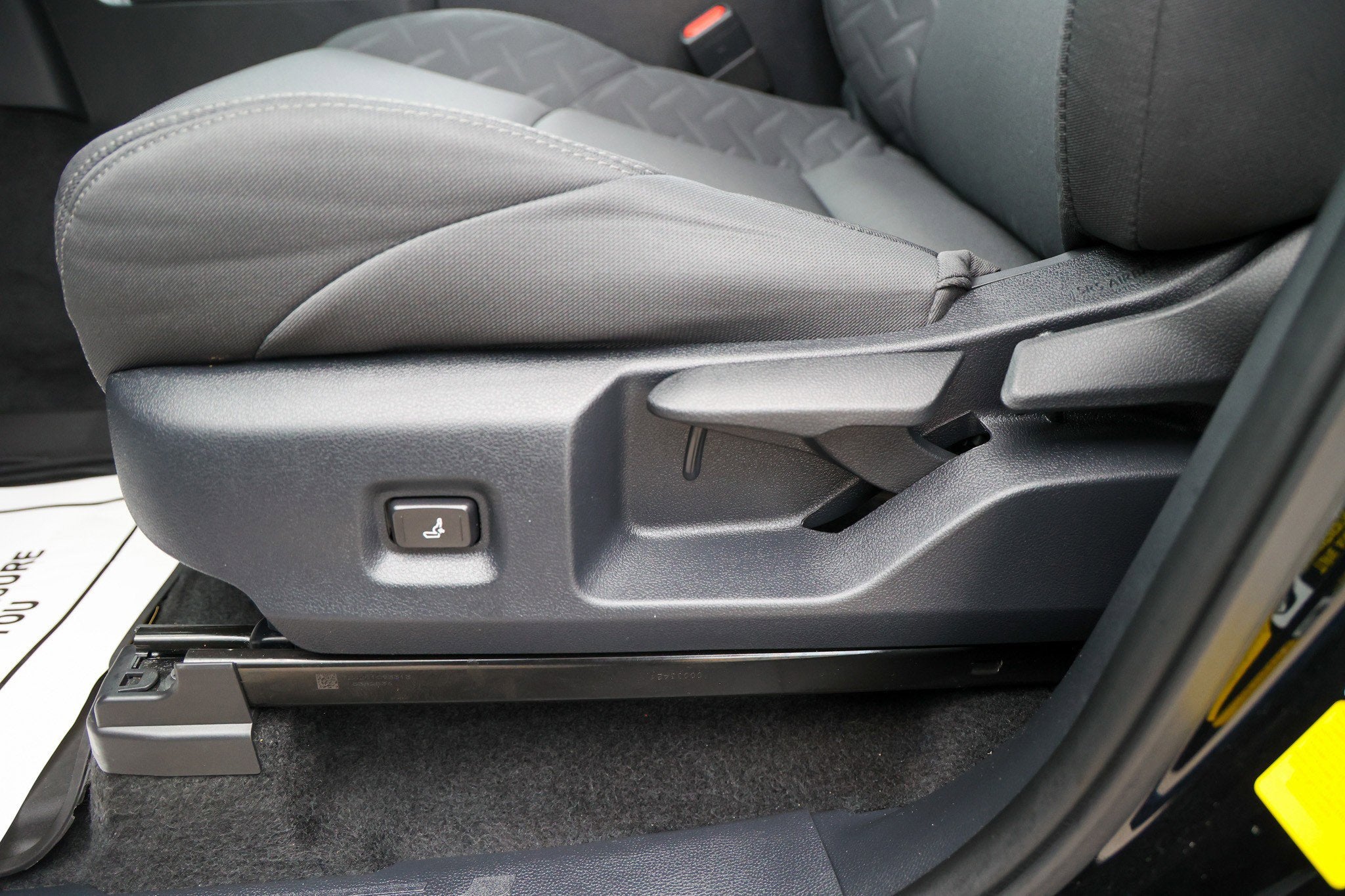 2024 Toyota TACOMA SR5 SR5