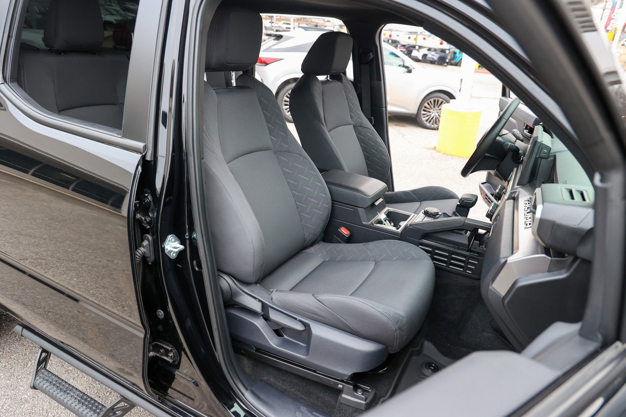 2024 Toyota TACOMA SR5 SR5