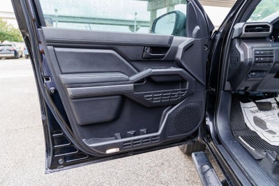 2025 Toyota TACOMA SR5 SR5