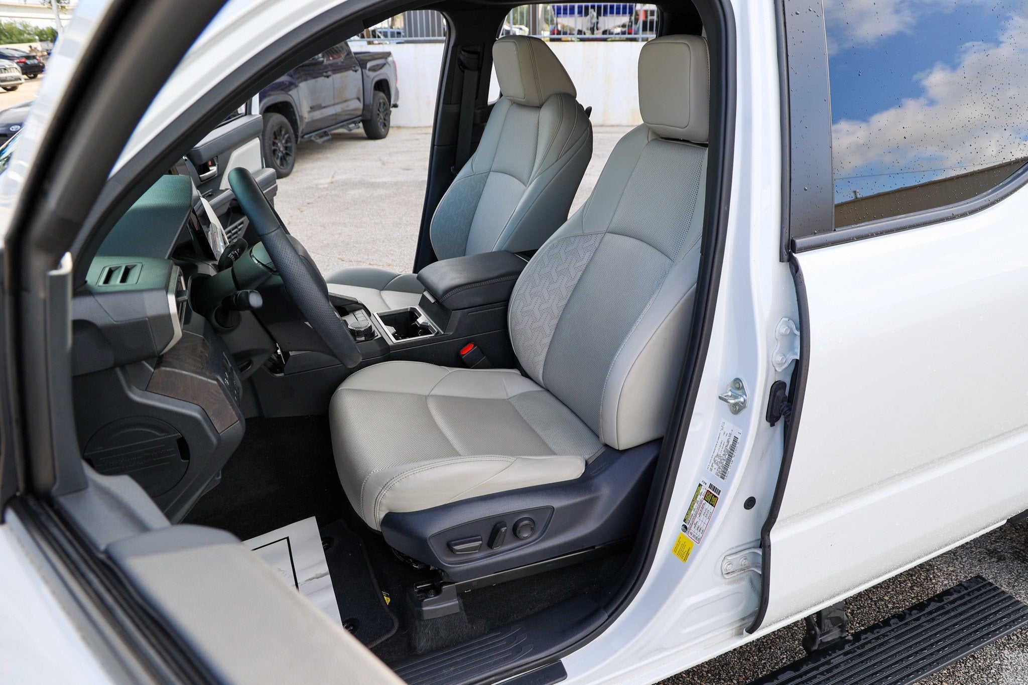 2024 Toyota Tacoma Limited