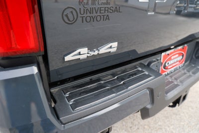 2025 Toyota TACOMA SR5 SR5