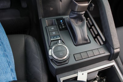 2025 Toyota TACOMA SR5 SR5