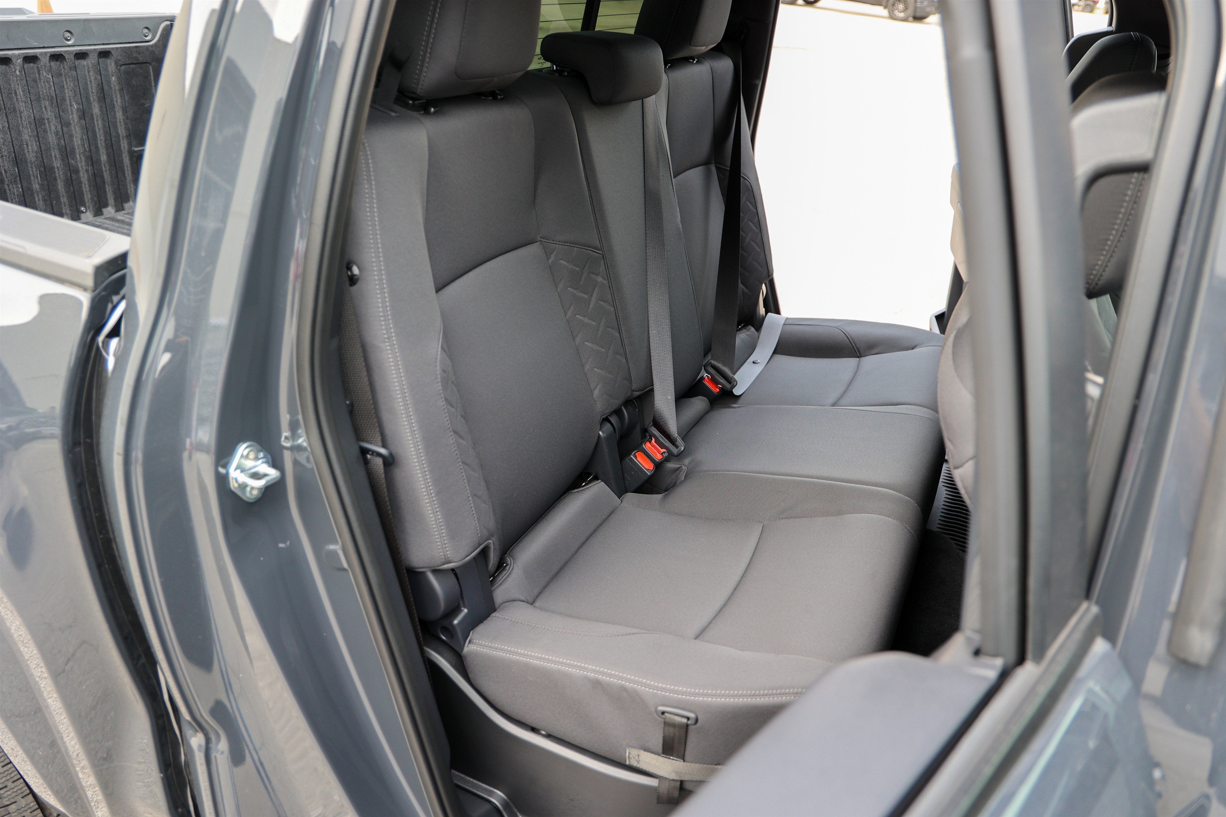 2025 Toyota TACOMA SR5 SR5