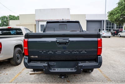 2025 Toyota TACOMA SR5 SR5
