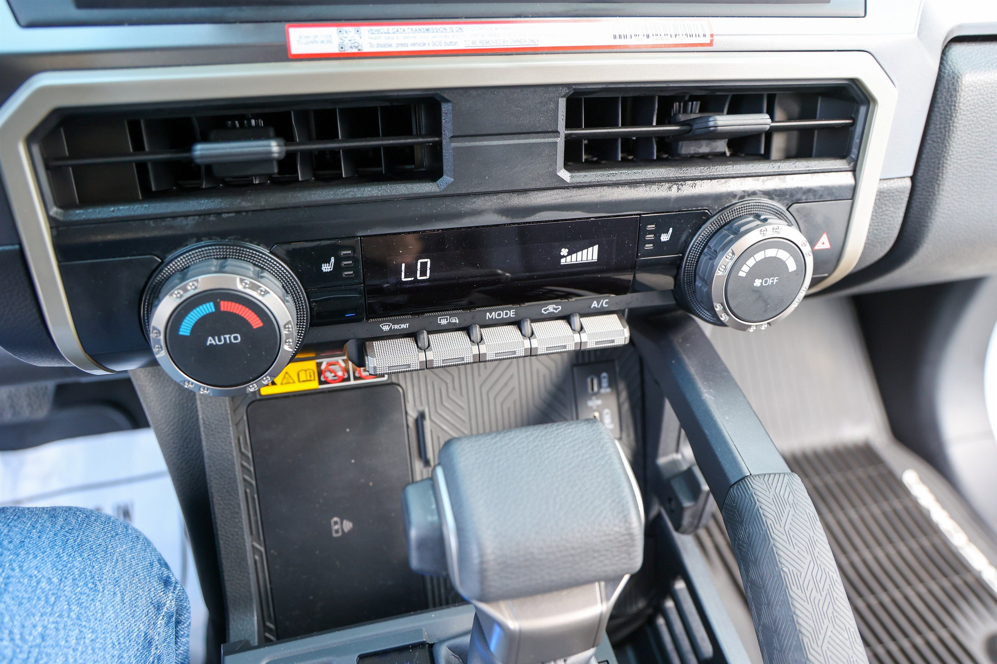 2025 Toyota TACOMA SR5 SR5