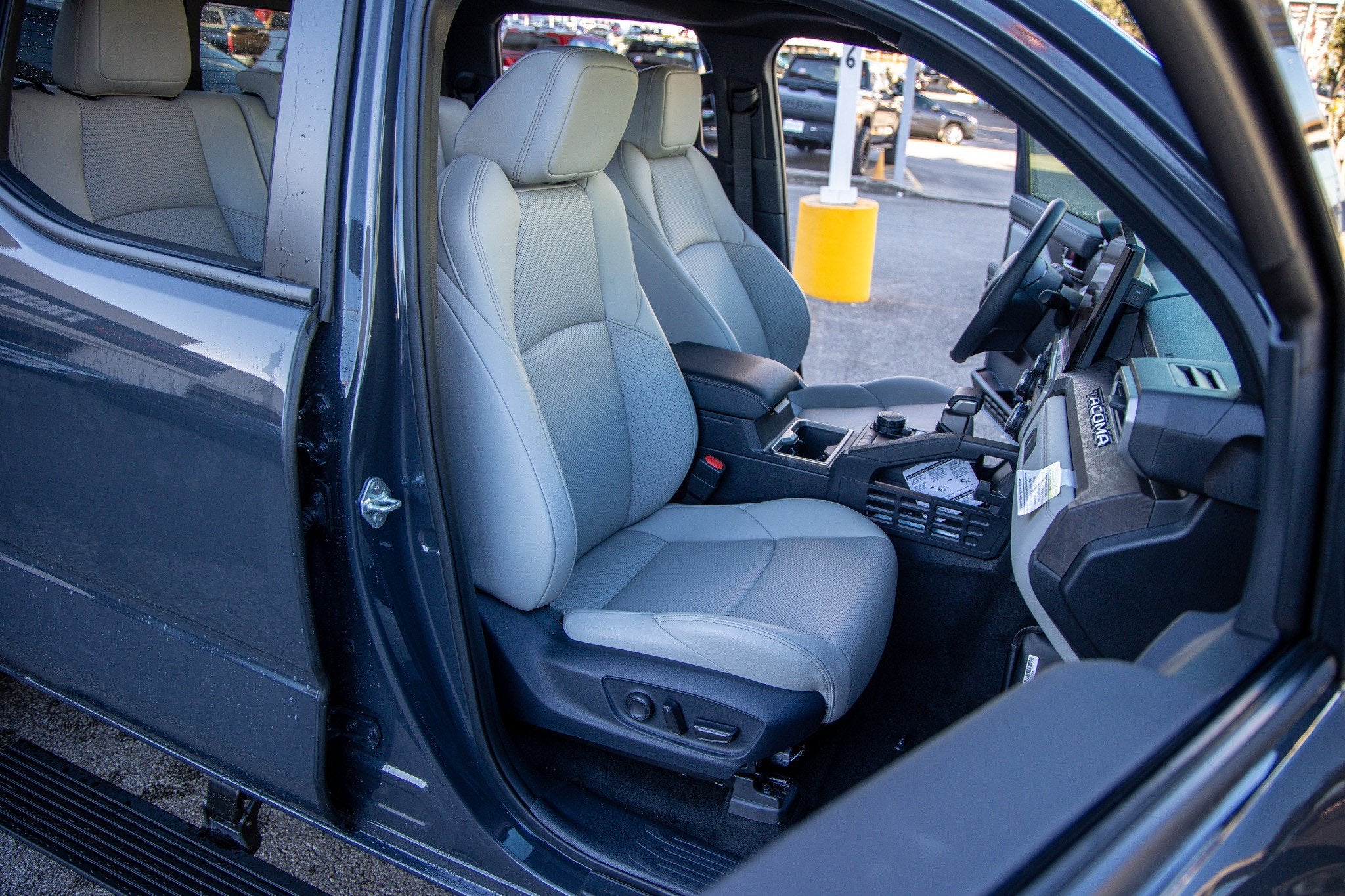 2024 Toyota TACOMA LIMITED Limited