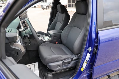 2025 Toyota TACOMA SR5 SR5