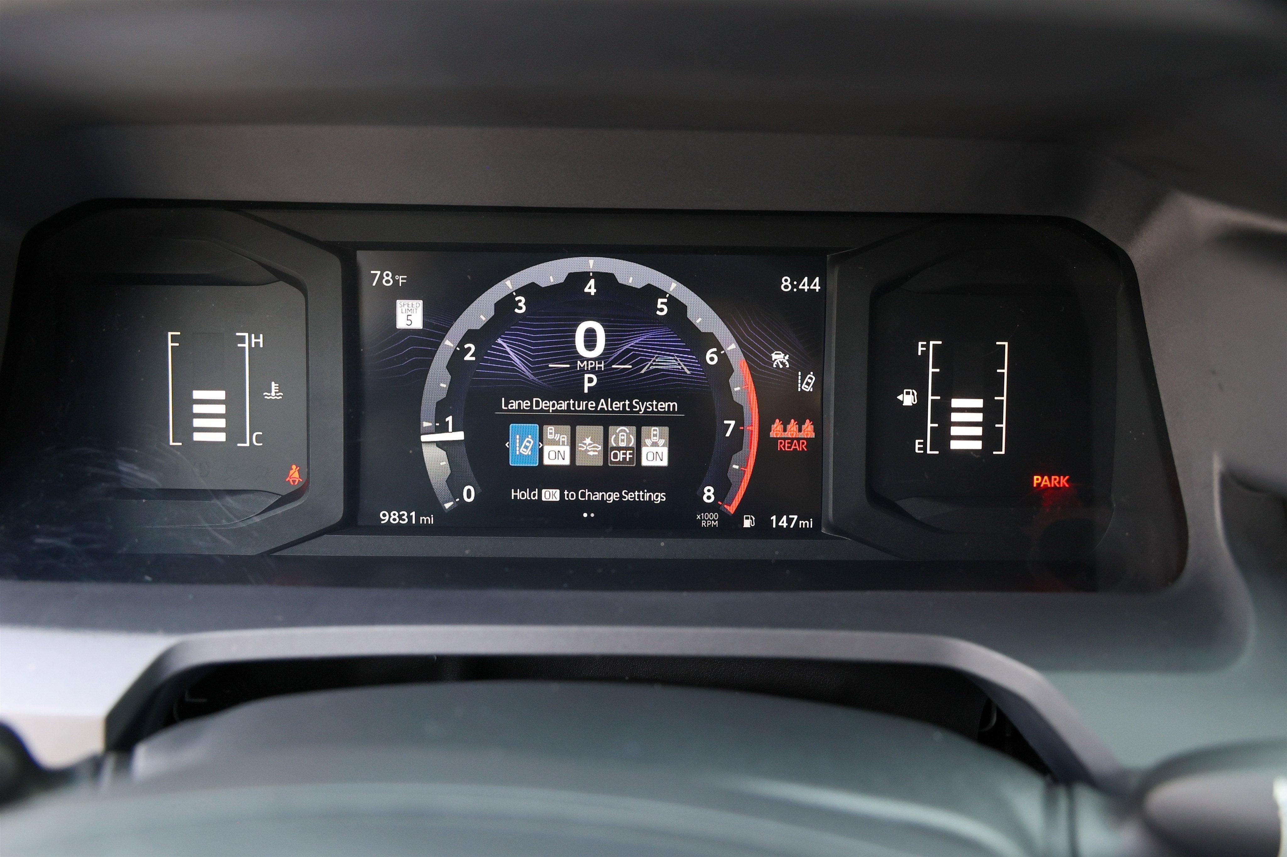 2025 Toyota TACOMA SR5 SR5