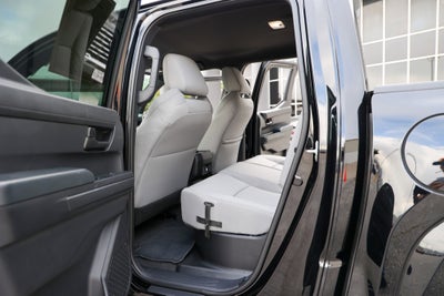 2025 Toyota TACOMA SR5 SR5