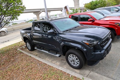 2025 Toyota TACOMA SR5 SR5