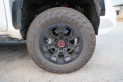 2025 Toyota Tacoma i-FORCE MAX TRD Pro Hybrid