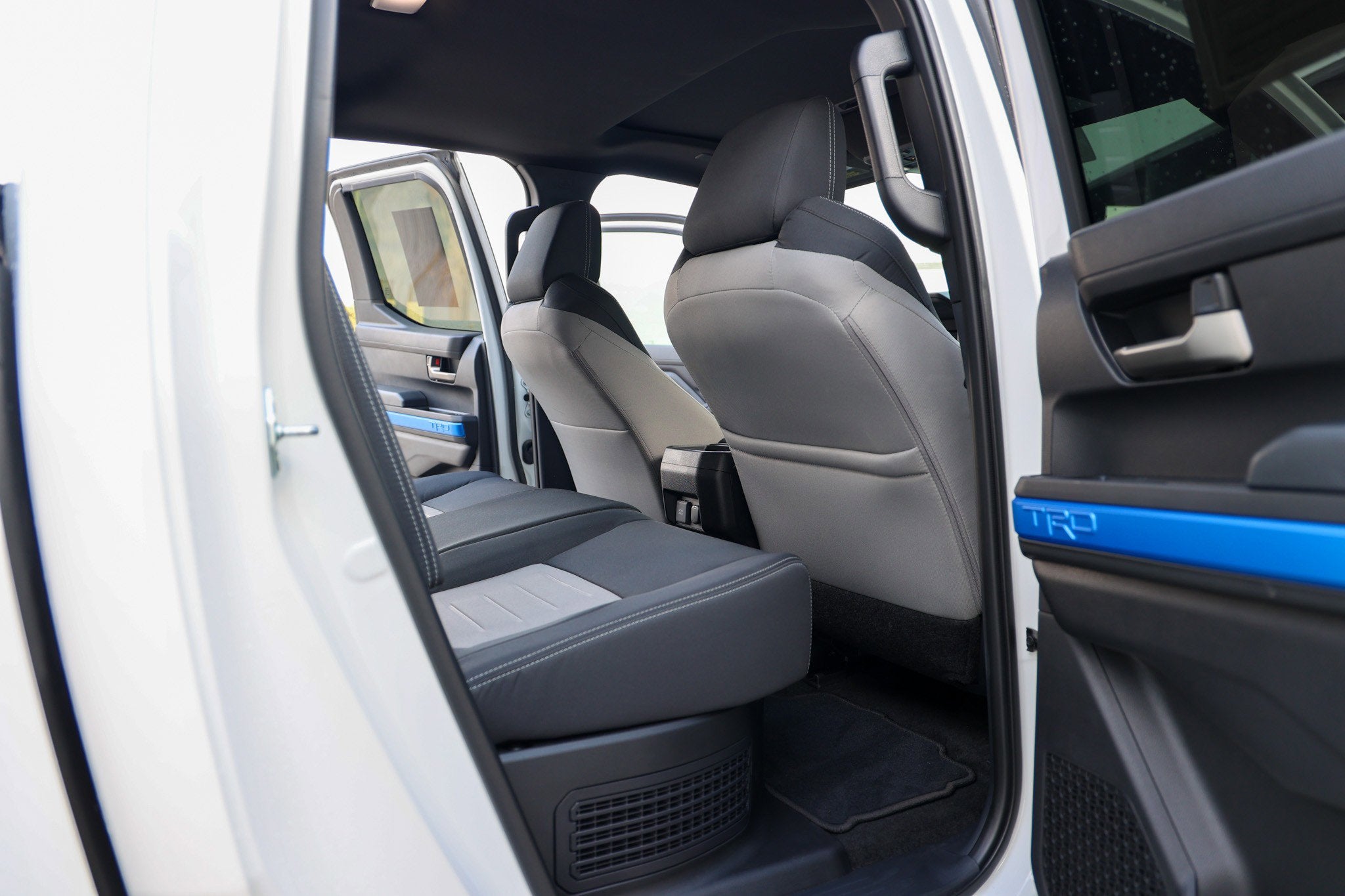 2024 Toyota TACOMA TRD OFFRD TRD Off Road Hybrid