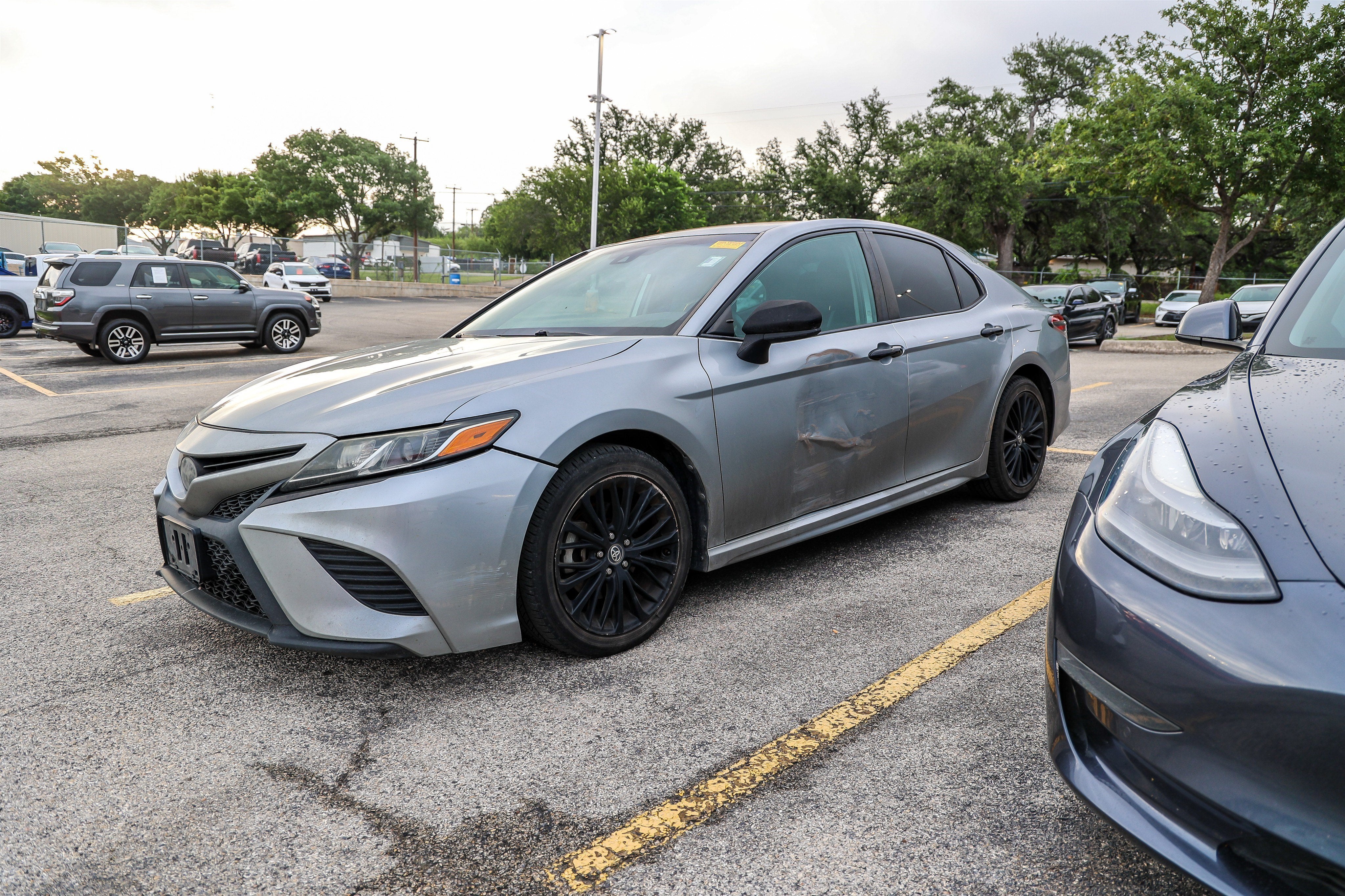 2019 Toyota Camry SE