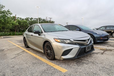 2019 Toyota Camry SE