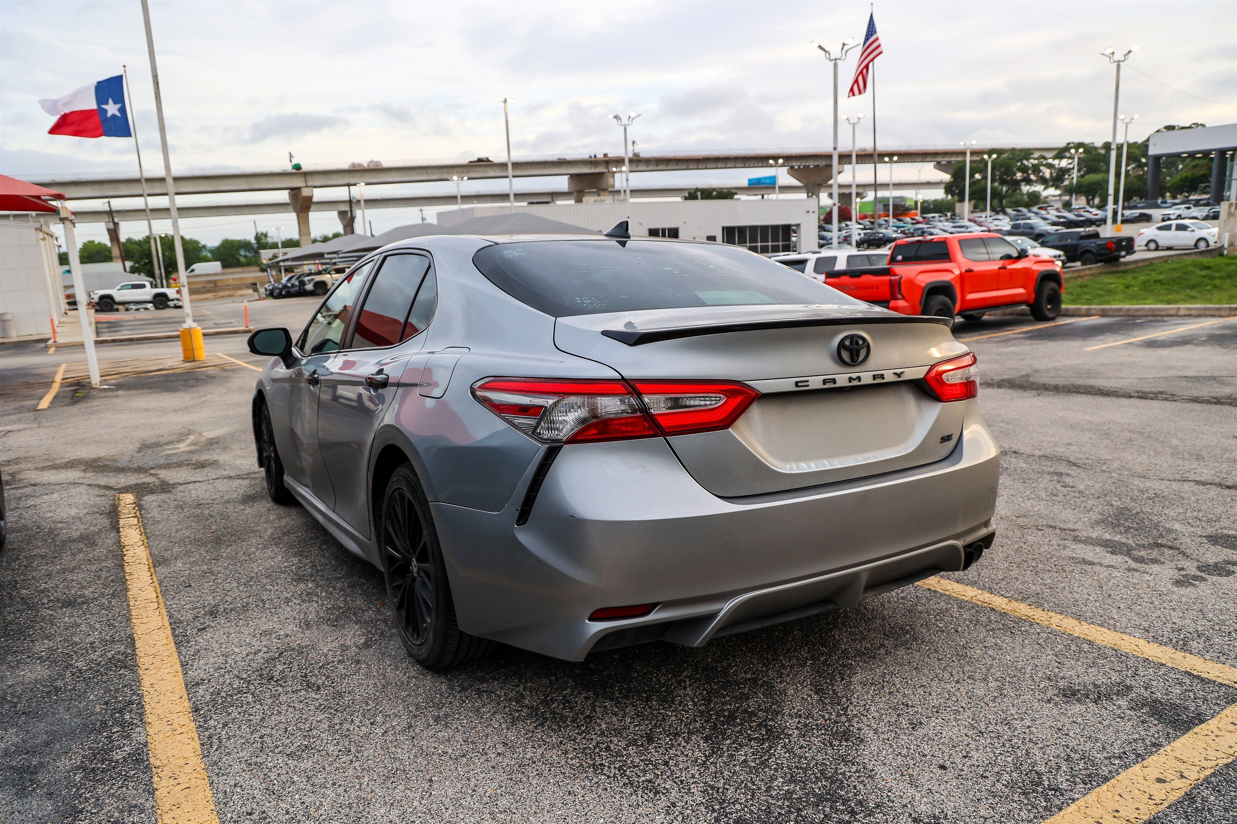2019 Toyota Camry SE