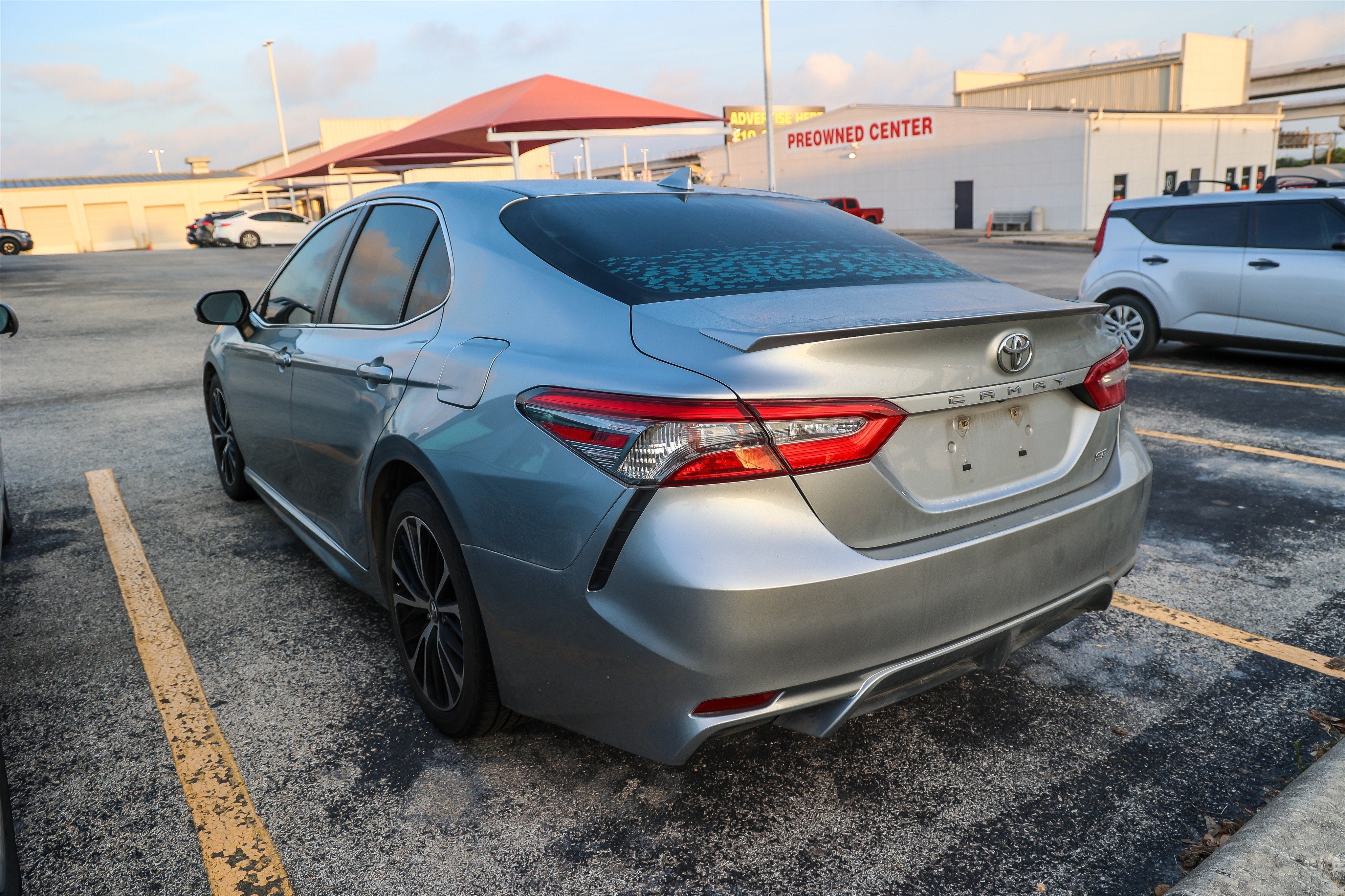 2018 Toyota Camry SE