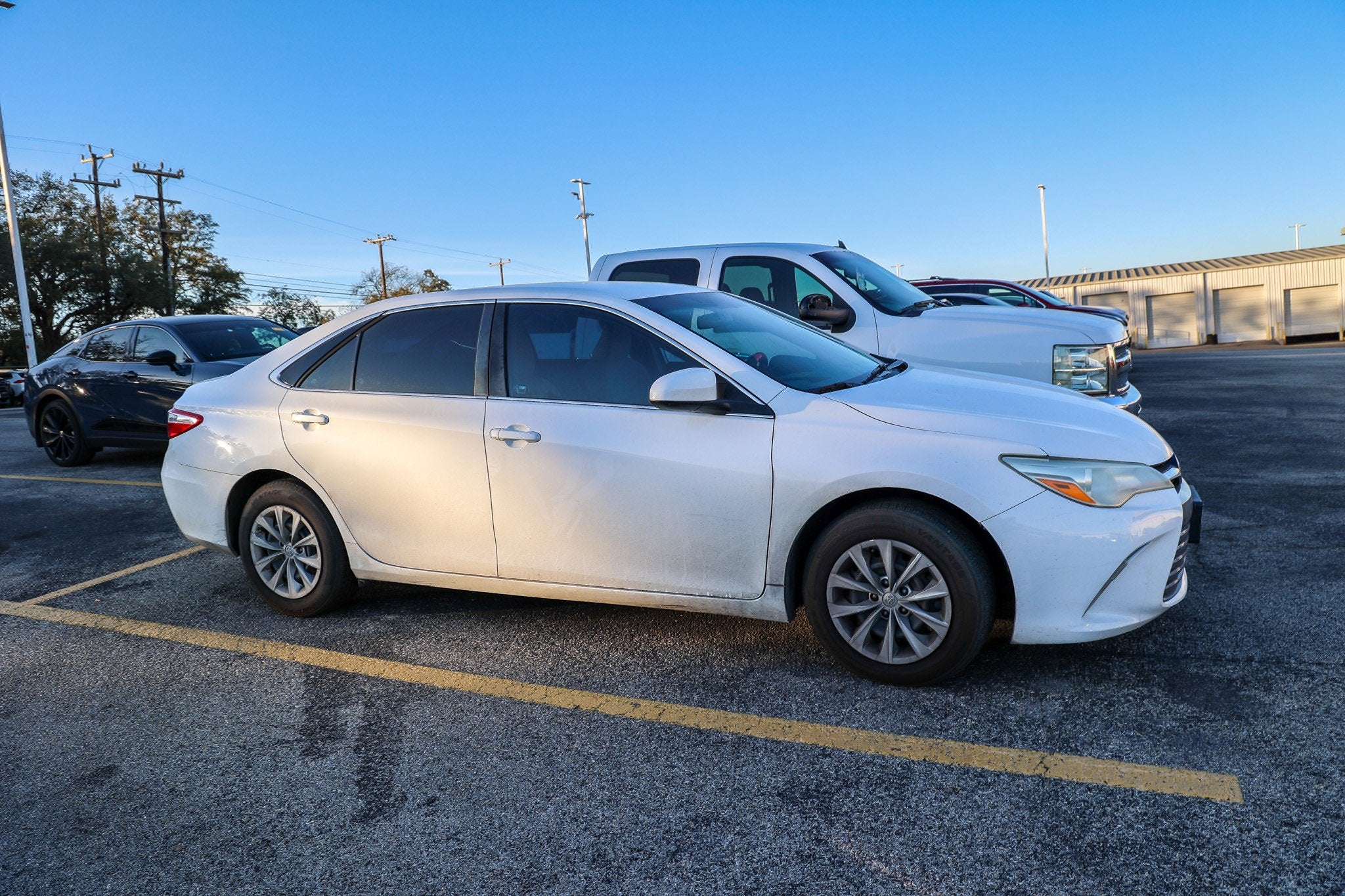 2017 Toyota CAMRY LE