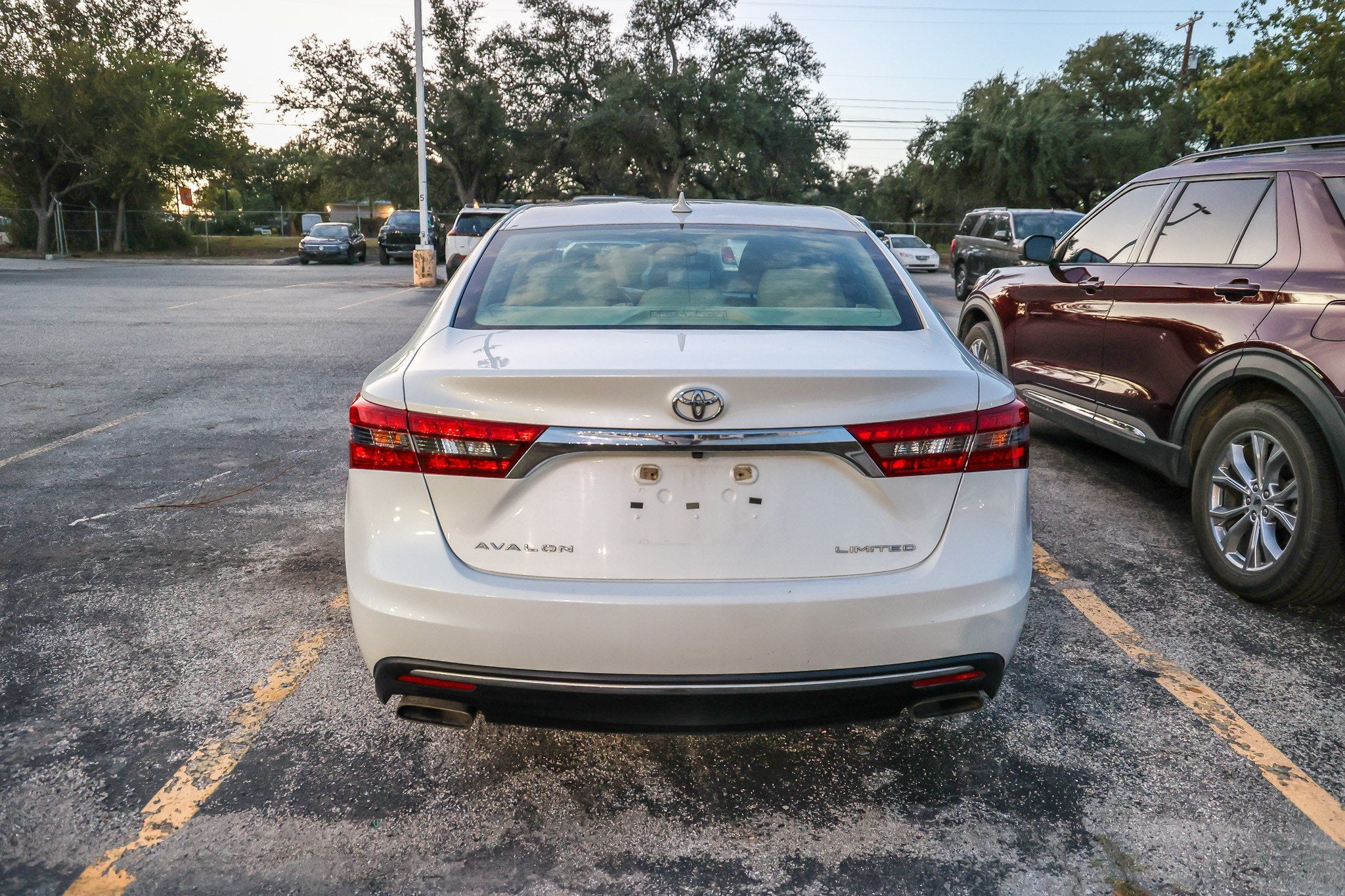 2016 Toyota Avalon Limited