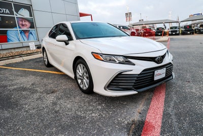 2024 Toyota Camry LE