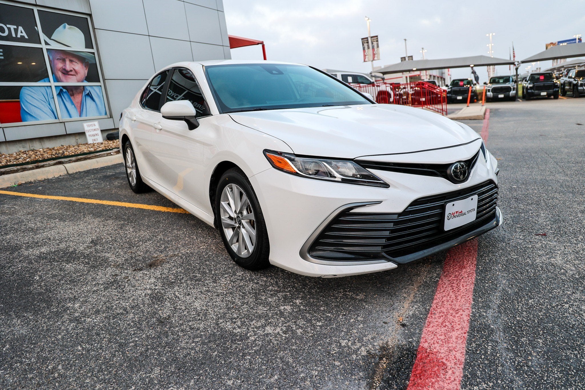 2024 Toyota Camry LE