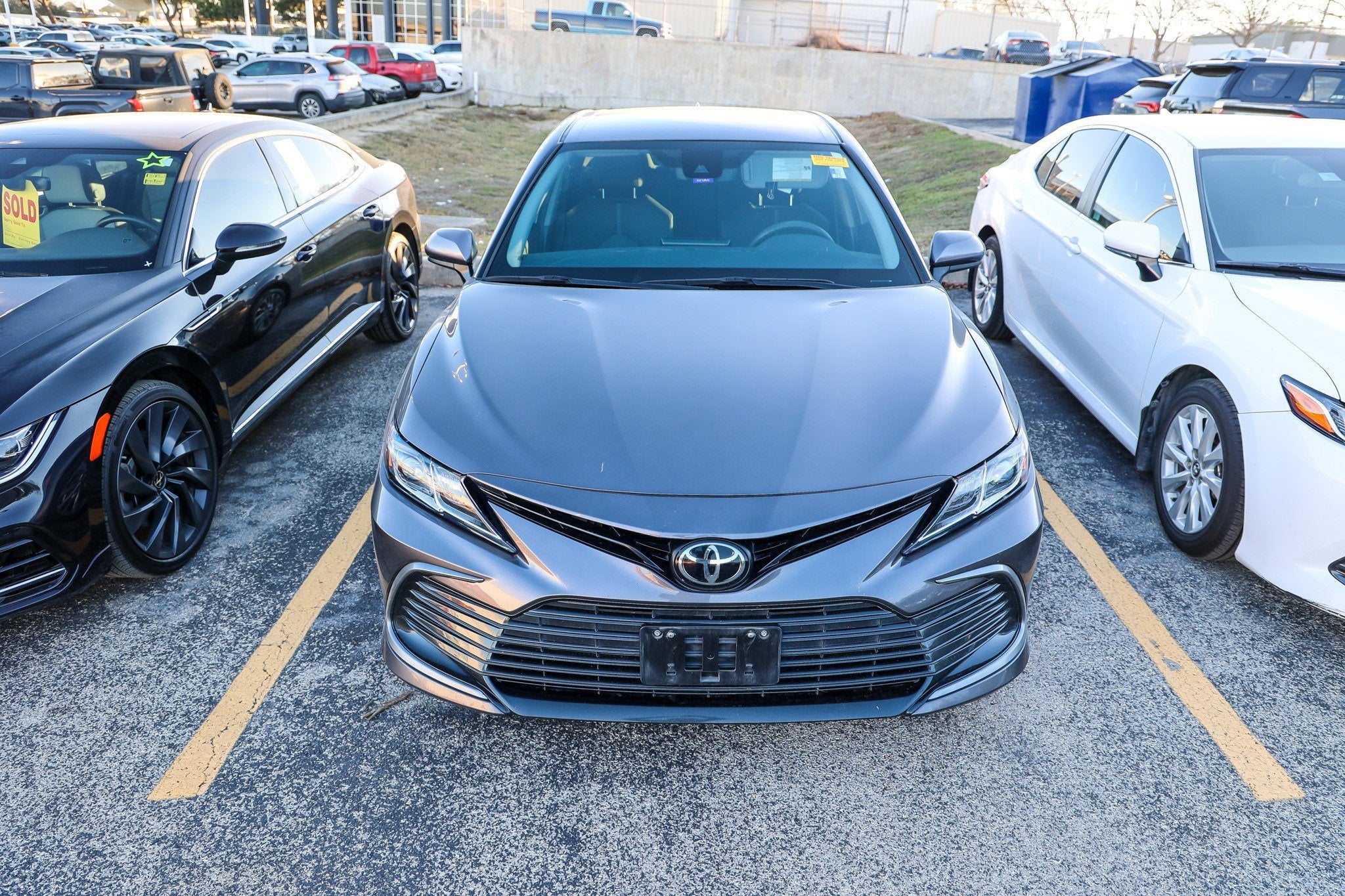 2023 Toyota CAMRY LE