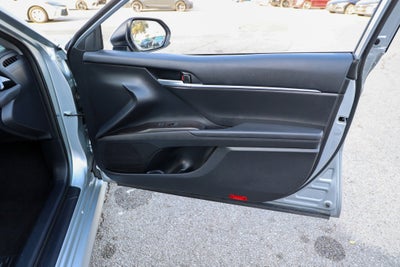 2024 Toyota CAMRY LE