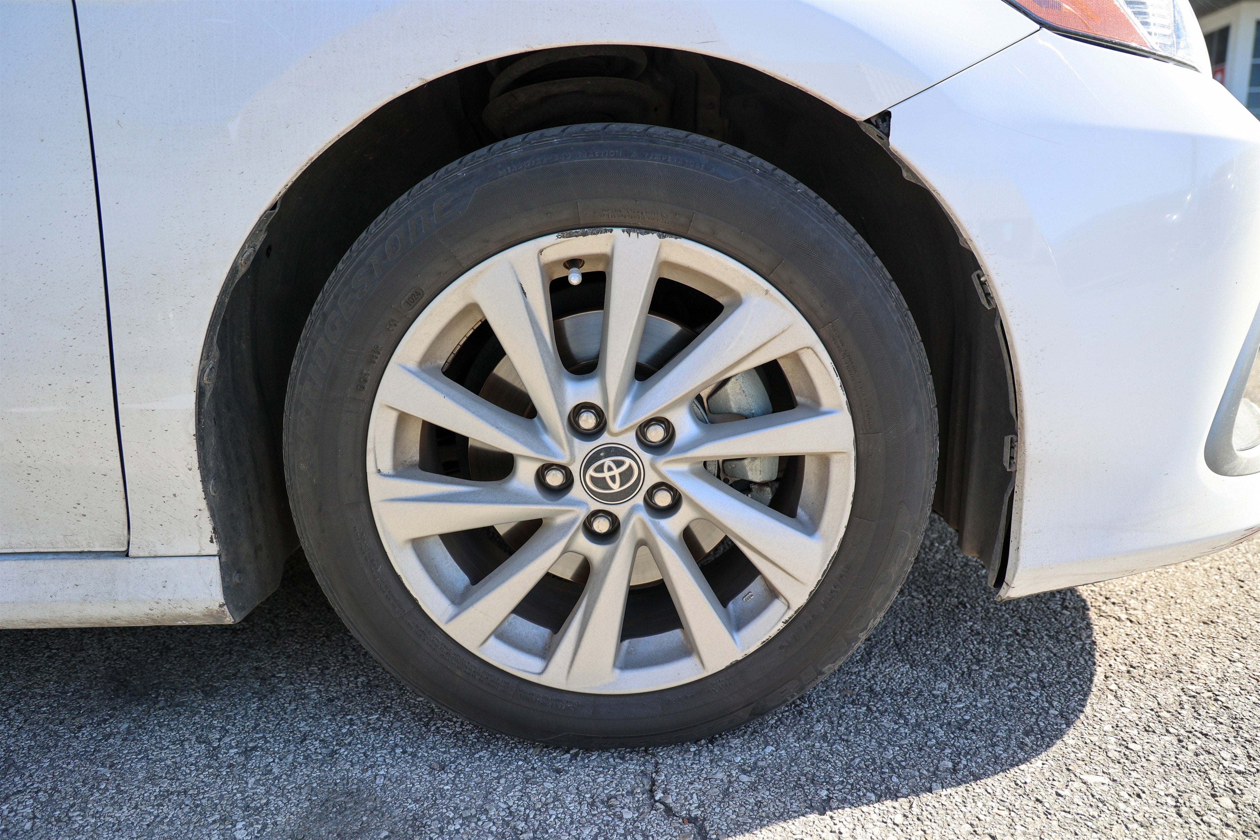 2024 Toyota CAMRY LE