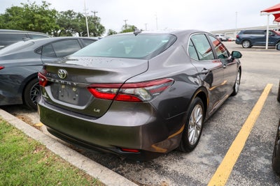 2024 Toyota Camry LE