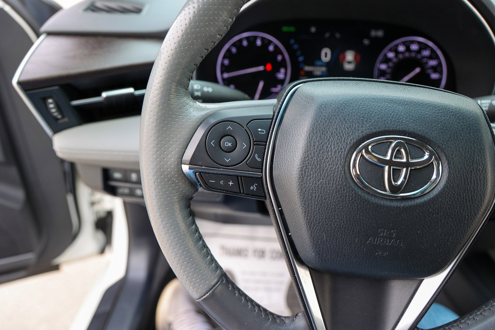 2021 Toyota AVALON Limited