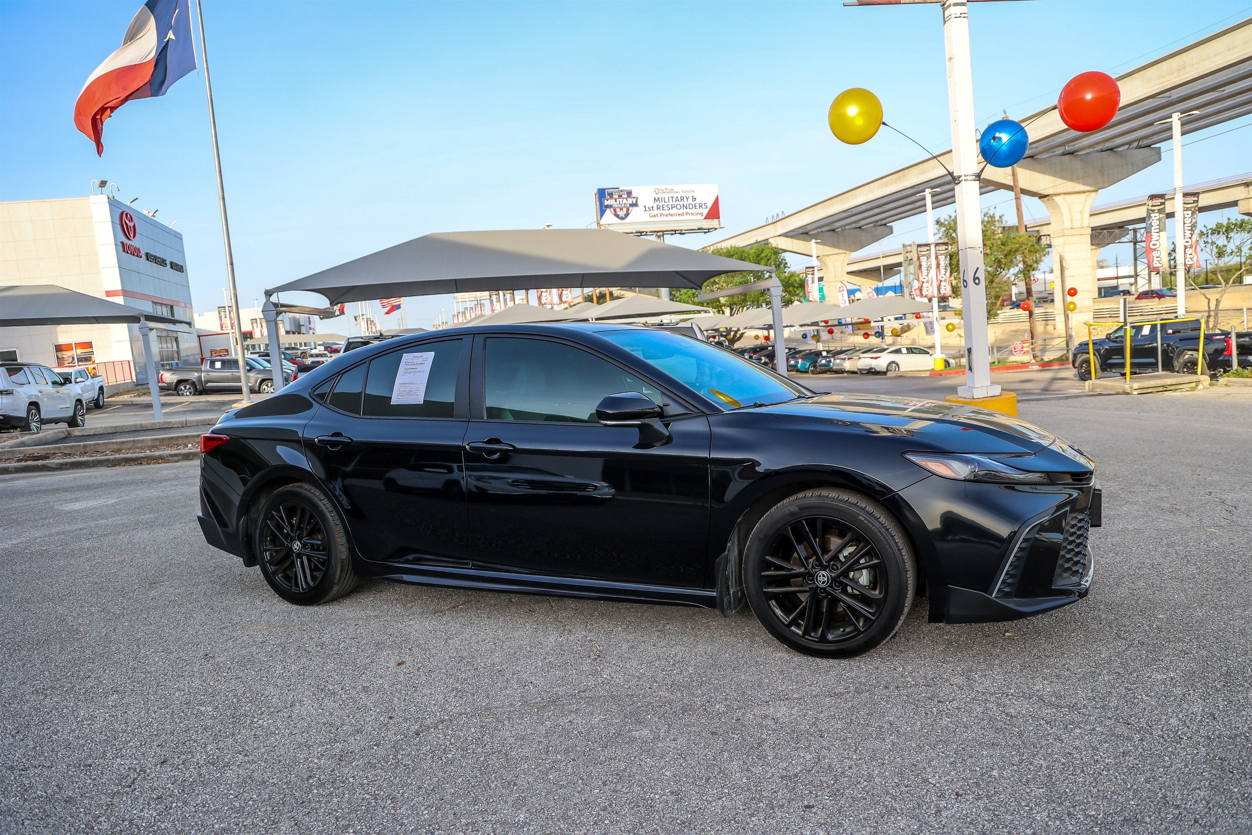 2025 Toyota CAMRY SE