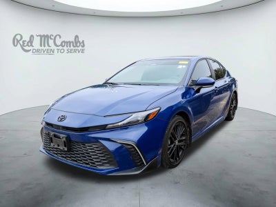 2025 Toyota CAMRY SE