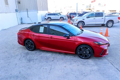 2025 Toyota CAMRY XSE