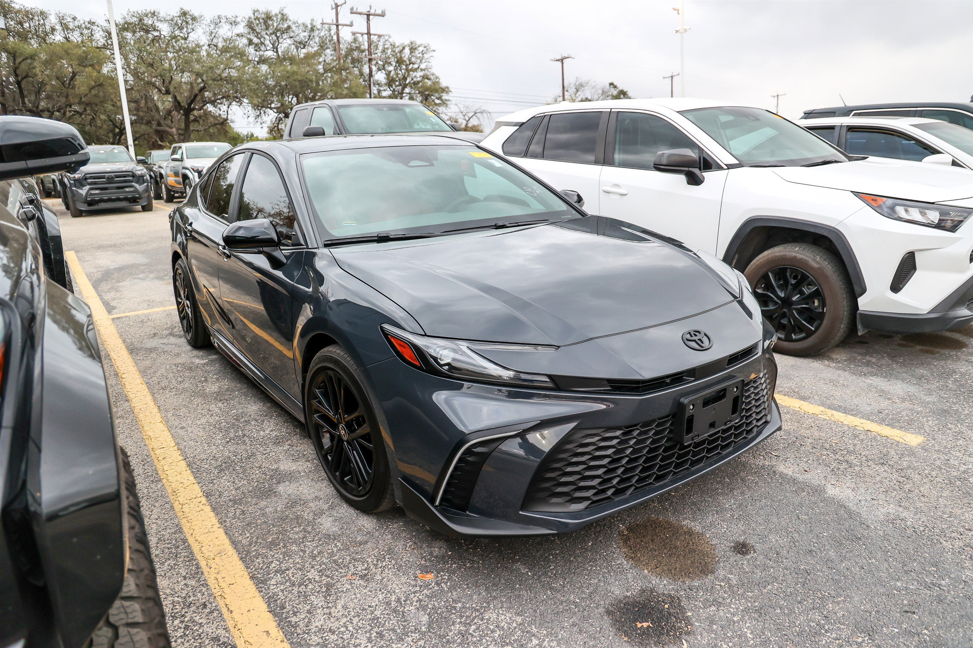 2026 Toyota CAMRY SE